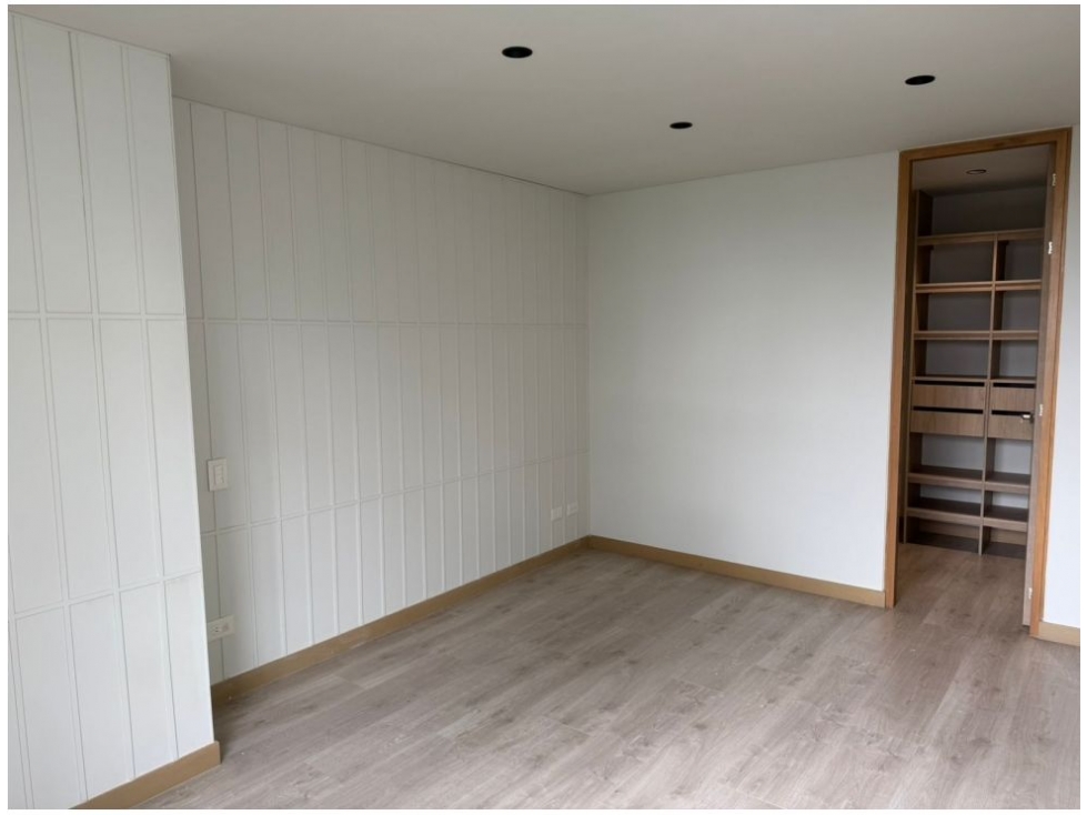 Apartamento en venta en Las Palmas, Medellín · foto 15 de 24
