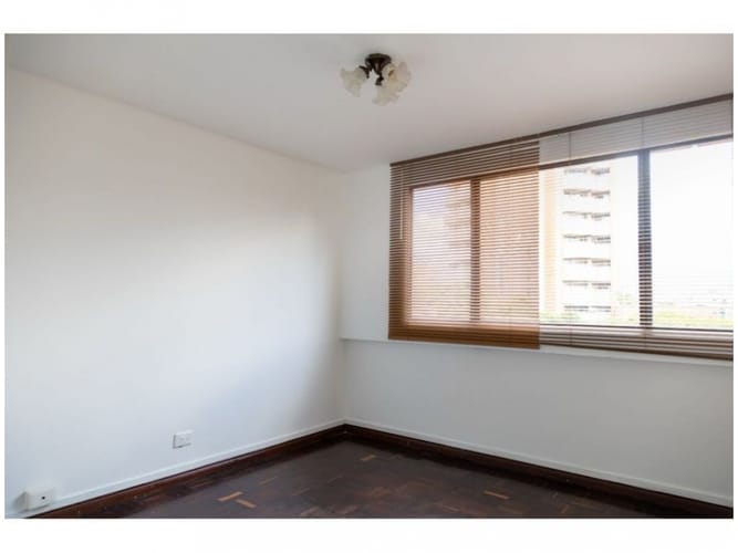 Apartamento de 3 alcobas en venta en Laureles, Medellín, 149 m² · foto 19 de 21