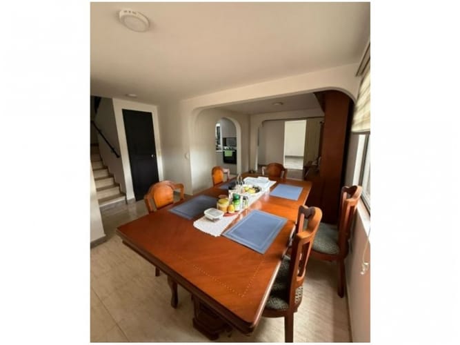 Casa de 5 alcobas en venta en Entre Amigos, Sabaneta, 166 m² · foto 19 de 24