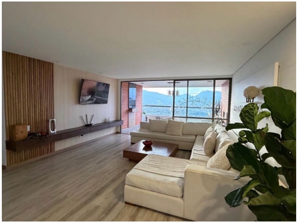 Apartamento en venta en La Calera, Medellín · foto 2 de 13