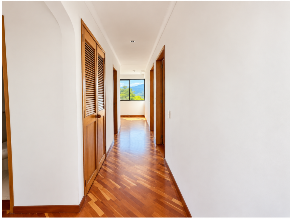 Apartamento en venta en El Tesoro, Medellín · foto 5 de 10