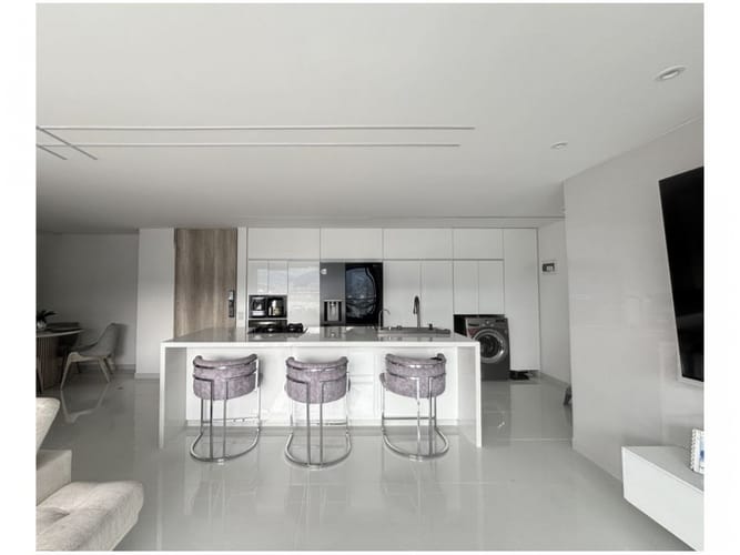 Apartamento de 3 alcobas en venta en Ciudad Del Río, Medellín, 119 m² · foto 8 de 17