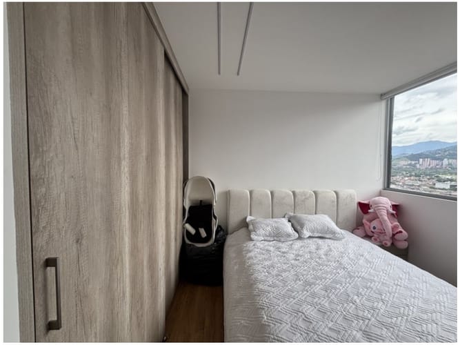 Apartamento de 3 alcobas en venta en Ciudad Del Río, Medellín, 119 m² · foto 11 de 17