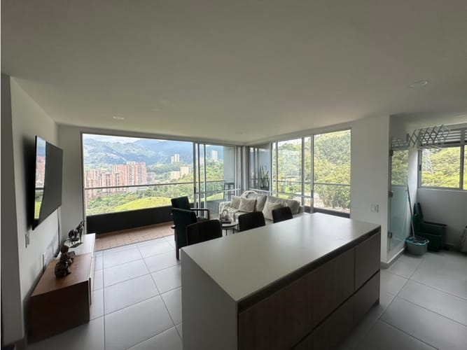 Apartamento de 3 alcobas en venta en Sabaneta Real, Sabaneta, 78 m² · foto 2 de 21