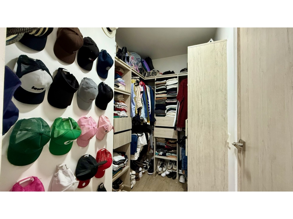 Apartamento en venta en La Paz, Envigado · foto 22 de 24