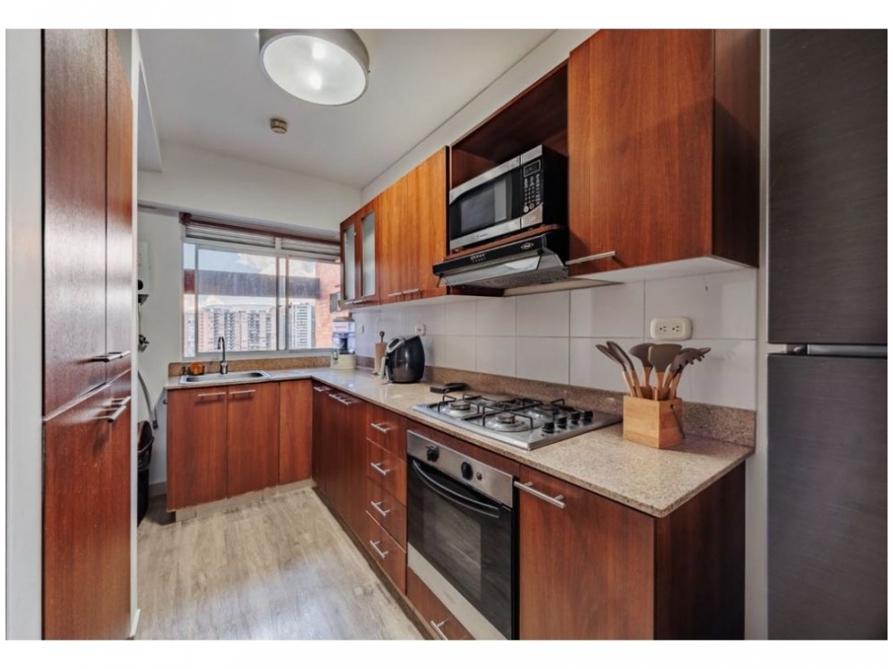 Apartamento en venta en Loma Del Escobero, Envigado · foto 2 de 24