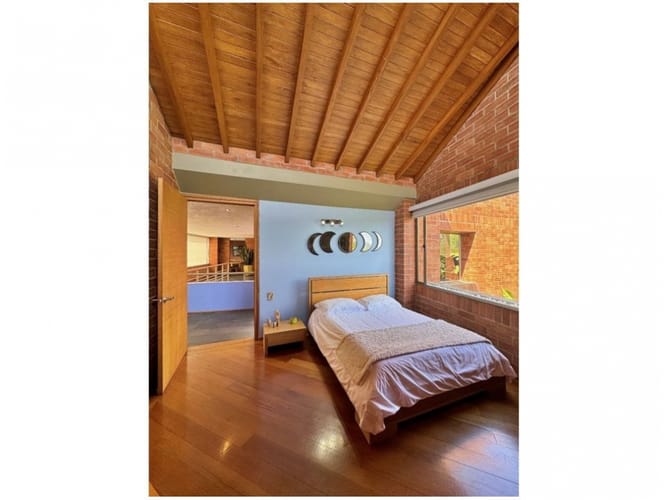 Casa de 4 alcobas en venta en Las Palmas, Bello, 500 m² · foto 4 de 17