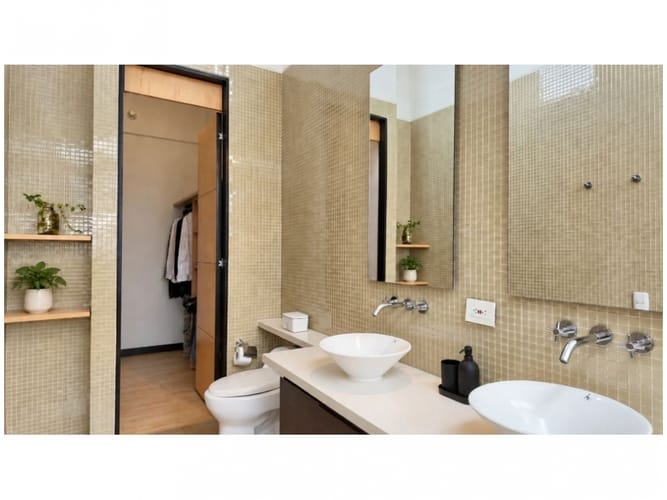 Casa de 3 alcobas en venta en Montessori, Envigado, 310 m² · foto 18 de 24