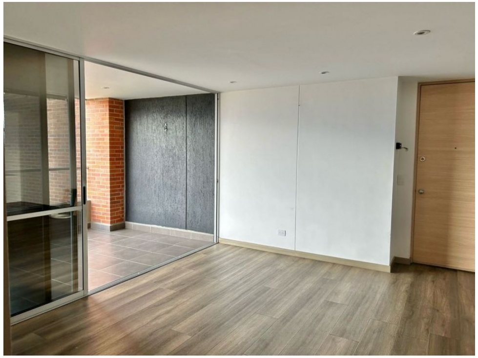 Apartamento en venta en Loma Del Esmeraldal, Envigado · foto 7 de 24