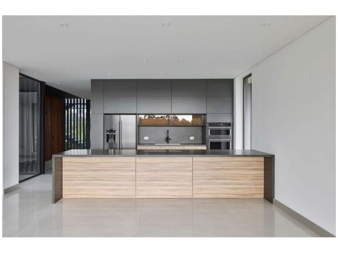 Casa de 4 alcobas en venta en Loma Del Chocho, Envigado, 490 m² · foto 3 de 24