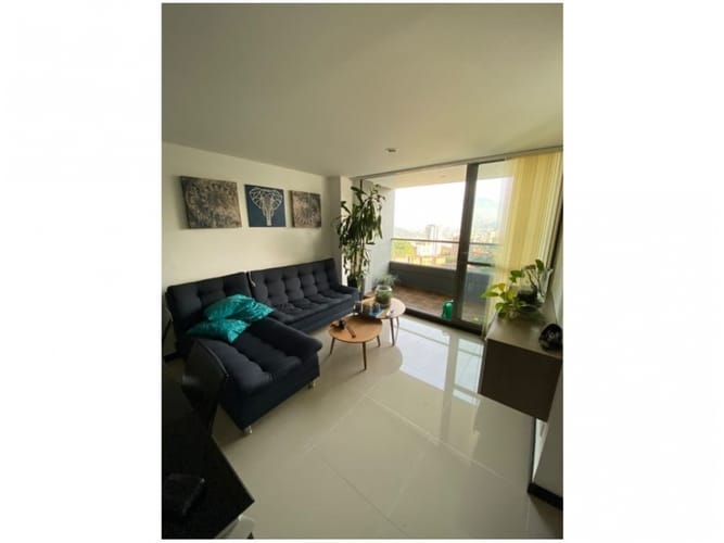 Apartamento de 3 alcobas en venta en El Poblado, Medellín, 92 m² · foto 6 de 19