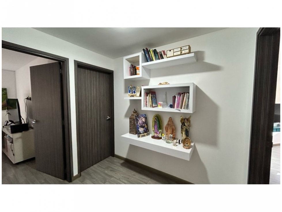 Apartamento en venta en Castropol, Medellín · foto 14 de 21