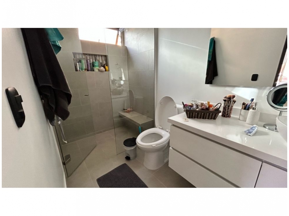 Apartamento en venta en Castropol, Medellín · foto 18 de 21