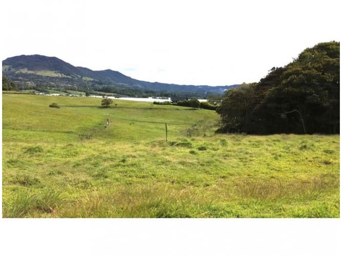 Lote en venta en La Ceja, 1210 m² · foto 10 de 11