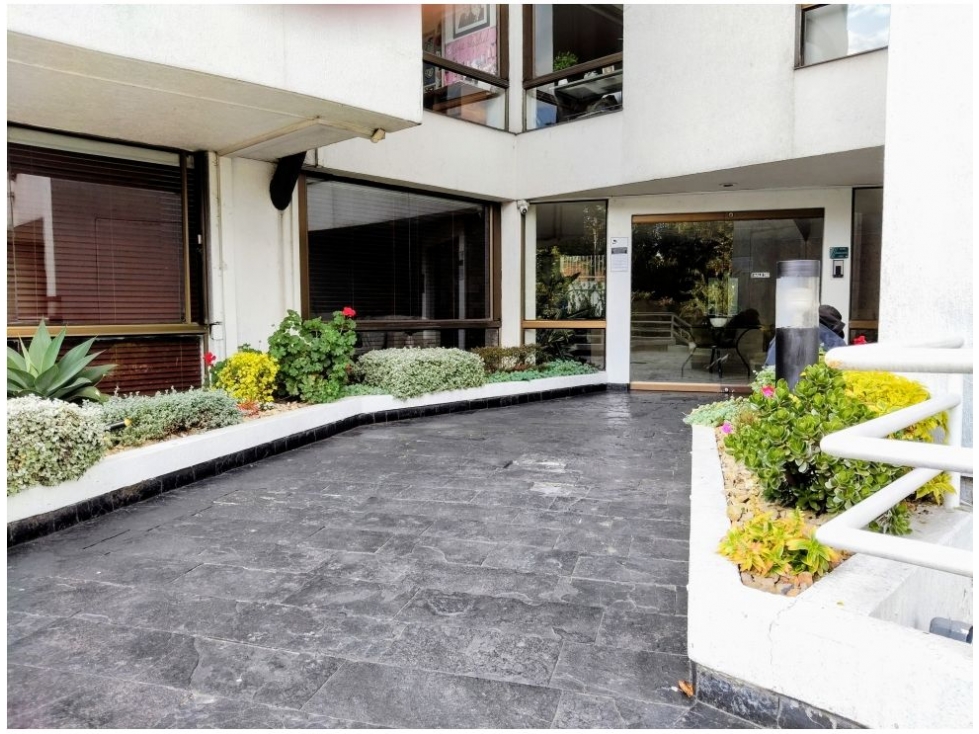 Apartamento en venta en Niza, Bogotá · foto 4 de 18