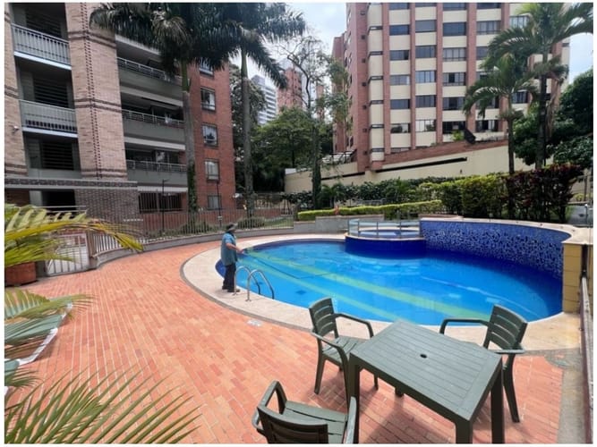 Apartamento de 2 alcobas en venta en Alejandría, Medellín, 125 m² · foto 19 de 24