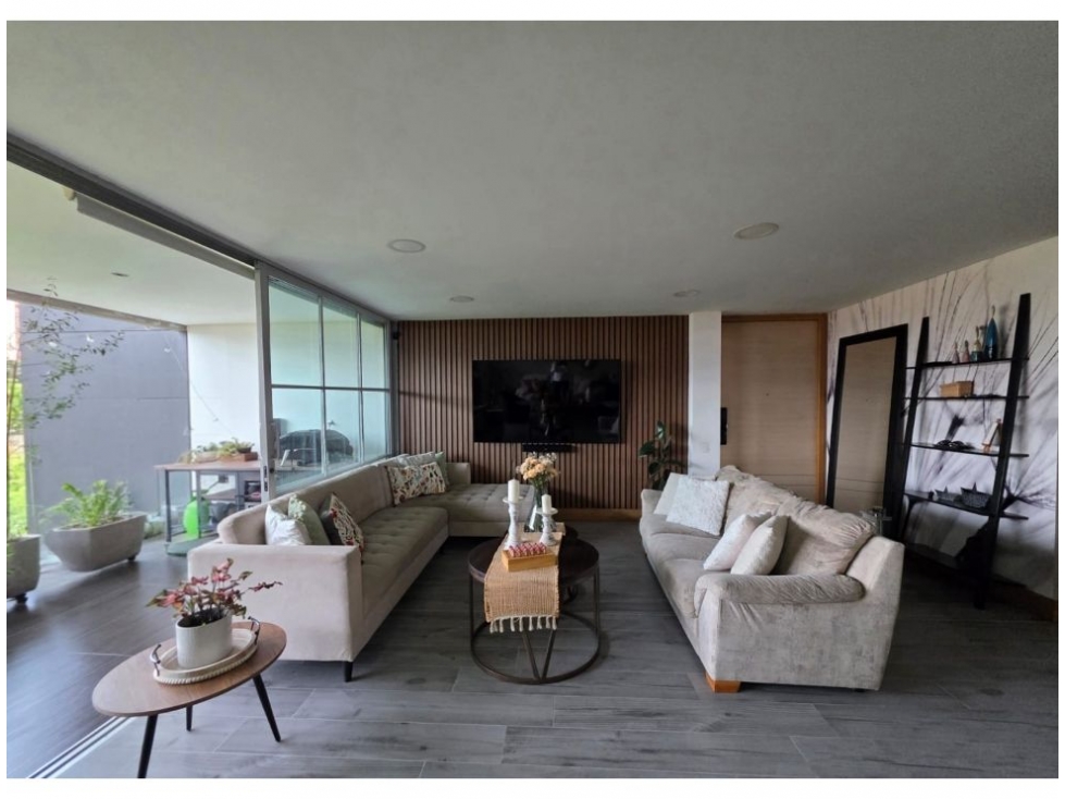 Apartamento en venta en Loma Benedictinos, Envigado · foto 4 de 24