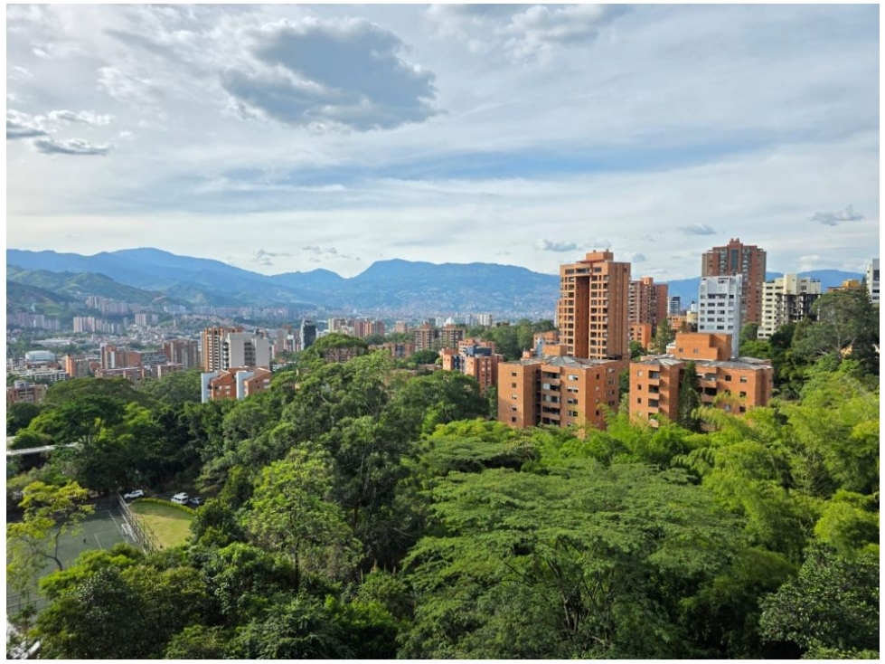 Apartamento en venta en Loma Benedictinos, Envigado · foto 9 de 24