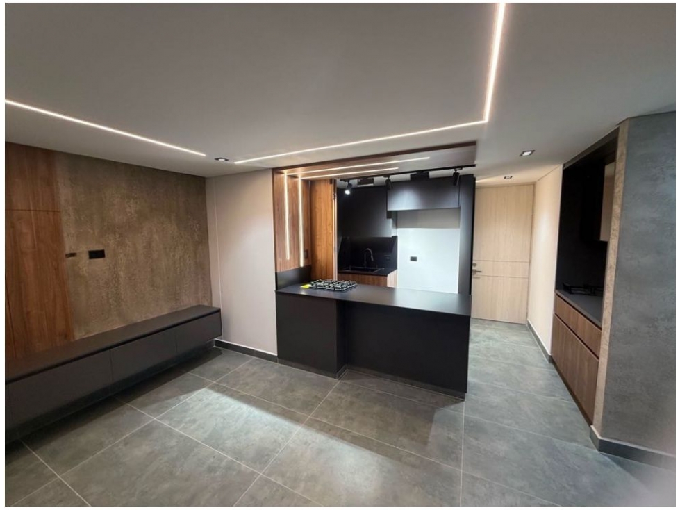 Apartamento en venta en Las Brisas, La Estrella · foto 2 de 20