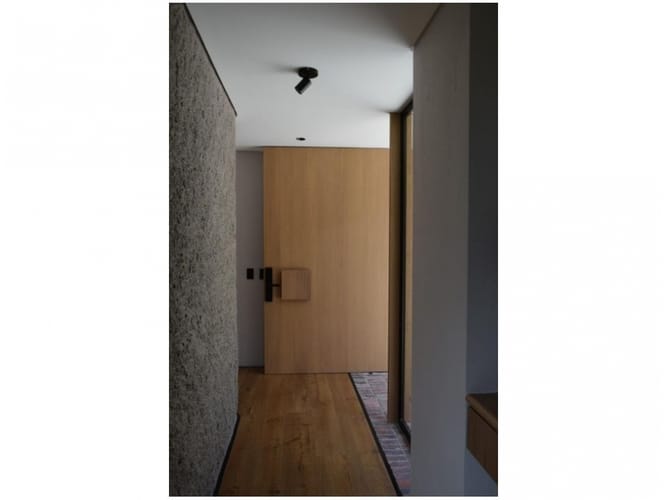 Casa de 3 alcobas en venta en El Retiro, 1838 m² · foto 4 de 5