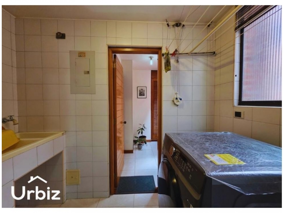 Apartamento en venta en Santa Barbara, Bogotá · foto 9 de 19