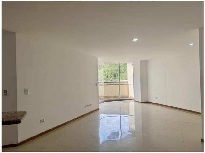 Apartamento de 2 alcobas en venta en Sabaneta Real, Sabaneta, 102 m² · foto 2 de 24