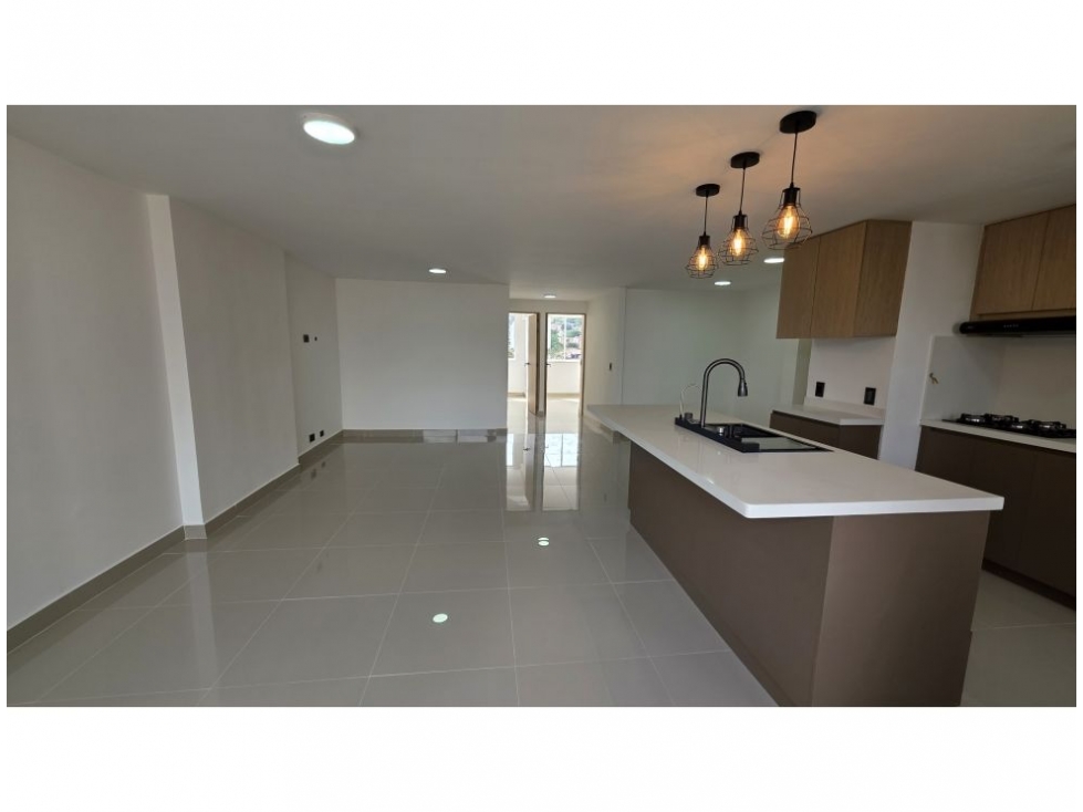 Apartamento en venta en Calasanz, Medellín · foto 5 de 19