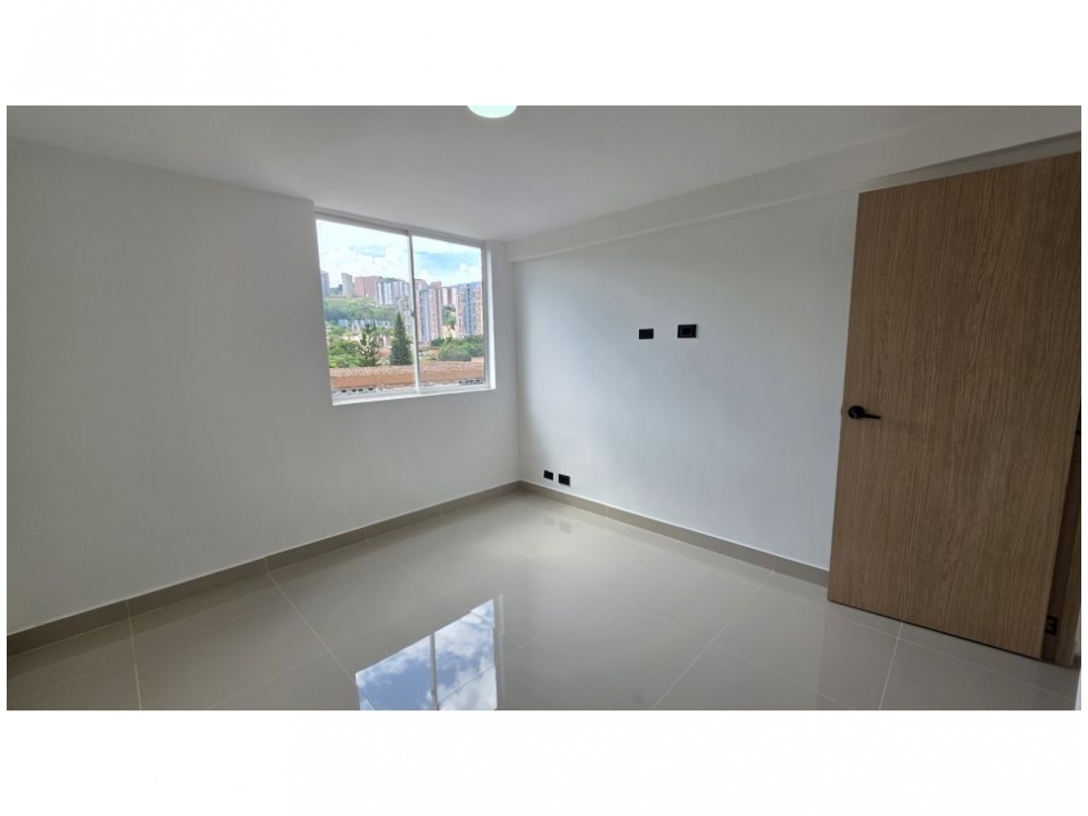 Apartamento en venta en Calasanz, Medellín · foto 11 de 19