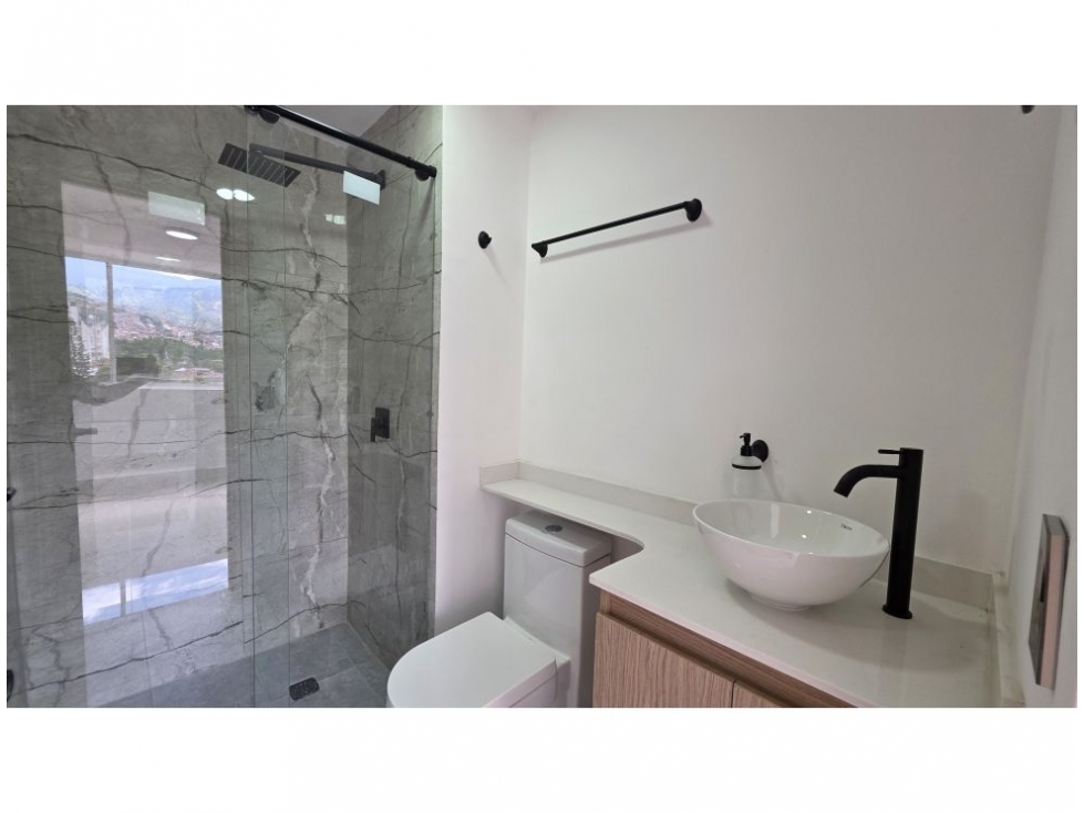 Apartamento en venta en Calasanz, Medellín · foto 17 de 19