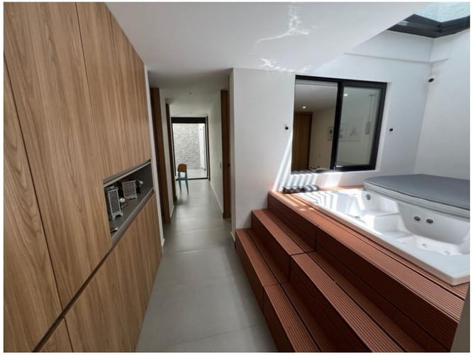 Casa de 3 alcobas en venta en Laureles, Medellín, 192 m² · foto 4 de 16