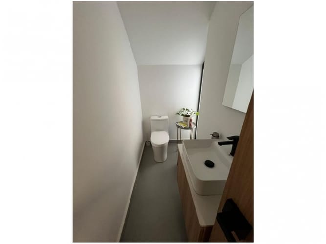 Casa de 3 alcobas en venta en Laureles, Medellín, 192 m² · foto 7 de 16