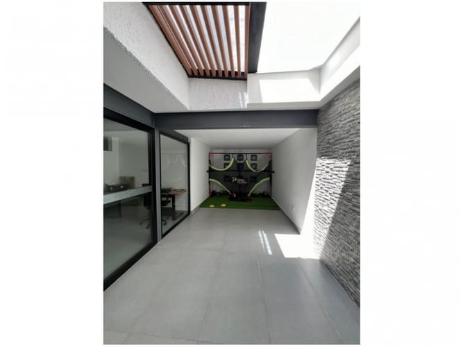 Casa de 3 alcobas en venta en Laureles, Medellín, 192 m² · foto 8 de 16