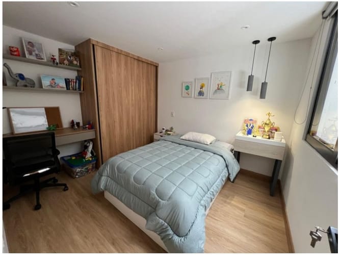 Casa de 3 alcobas en venta en Laureles, Medellín, 192 m² · foto 11 de 16