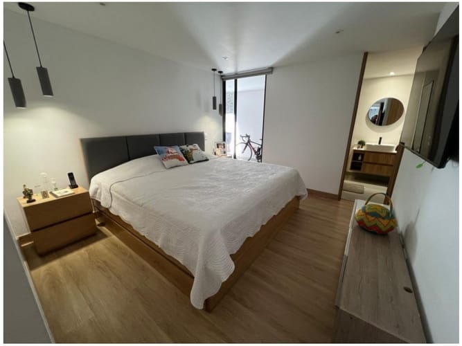 Casa de 3 alcobas en venta en Laureles, Medellín, 192 m² · foto 12 de 16