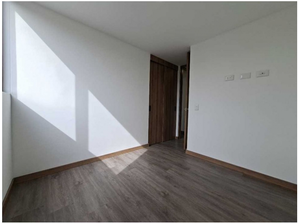 Apartamento en venta en Las Vegas, Envigado · foto 7 de 13