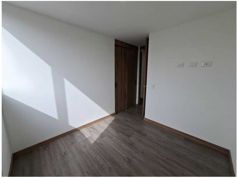Apartamento en venta en Las Vegas, Envigado · foto 8 de 13