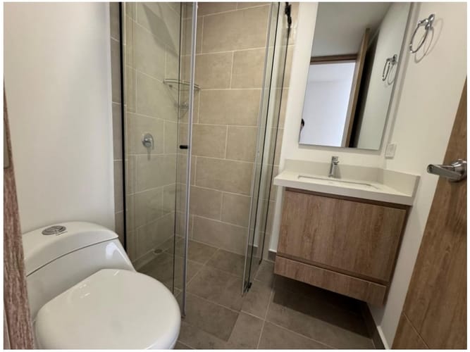 Apartamento de 3 alcobas en venta en Lorena, Medellín, 94 m² · foto 16 de 24
