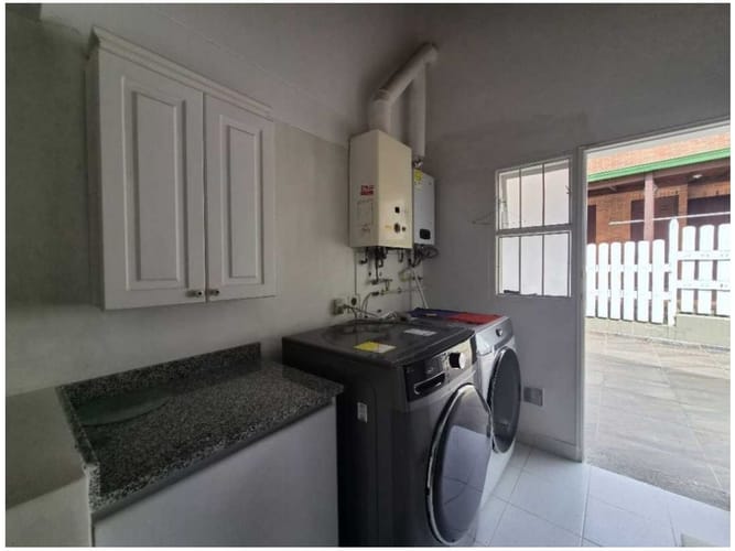 Casa de 4 alcobas en venta en Otu, El Retiro, 323 m² · foto 8 de 24