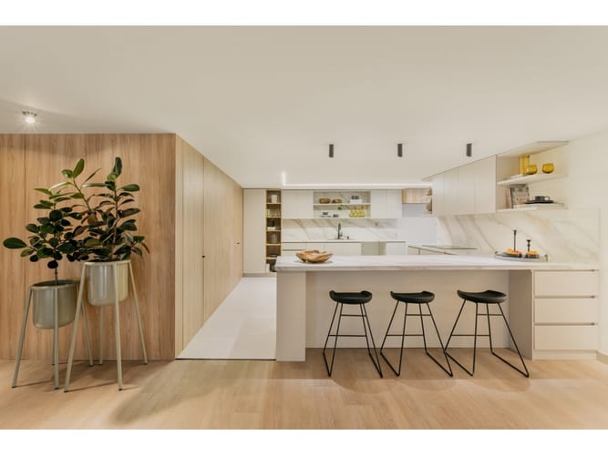 Apartamento de 3 alcobas en venta en Las Lomas No.1, Medellín, 270 m² · foto 11 de 12