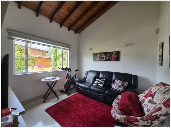 Casa de 4 alcobas en venta en Otu, El Retiro, 323 m² · foto 22 de 24