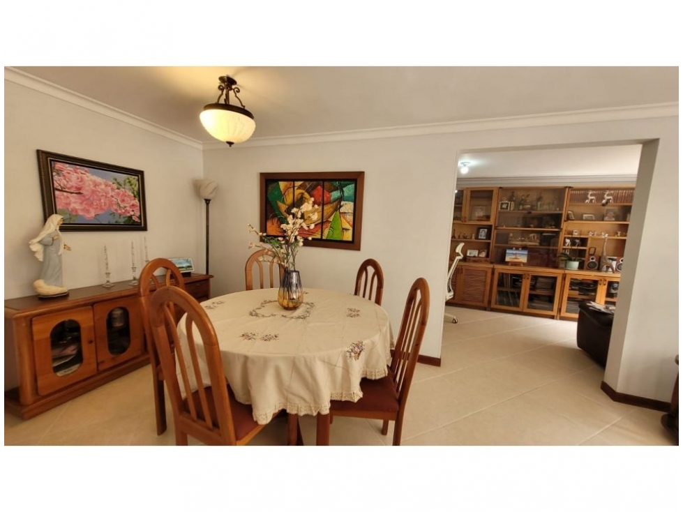 Apartamento en venta en Castropol, Medellín · foto 7 de 17
