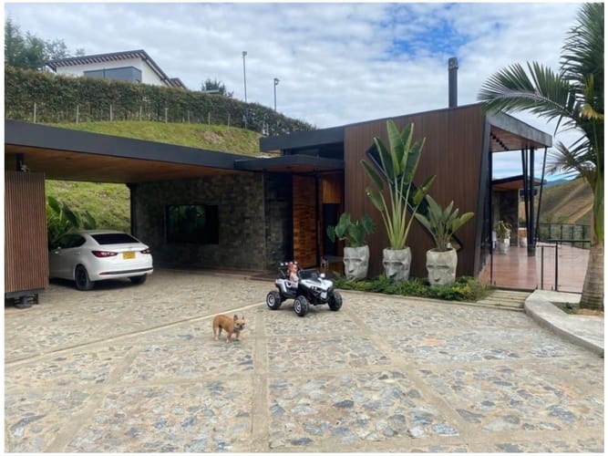 Casa de 4 alcobas en venta en San Juan Bosco, Marinilla, 234 m² · foto 5 de 17