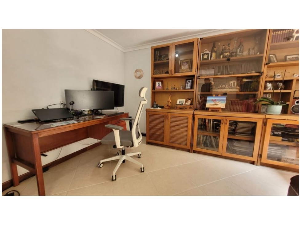 Apartamento en venta en Castropol, Medellín · foto 17 de 17