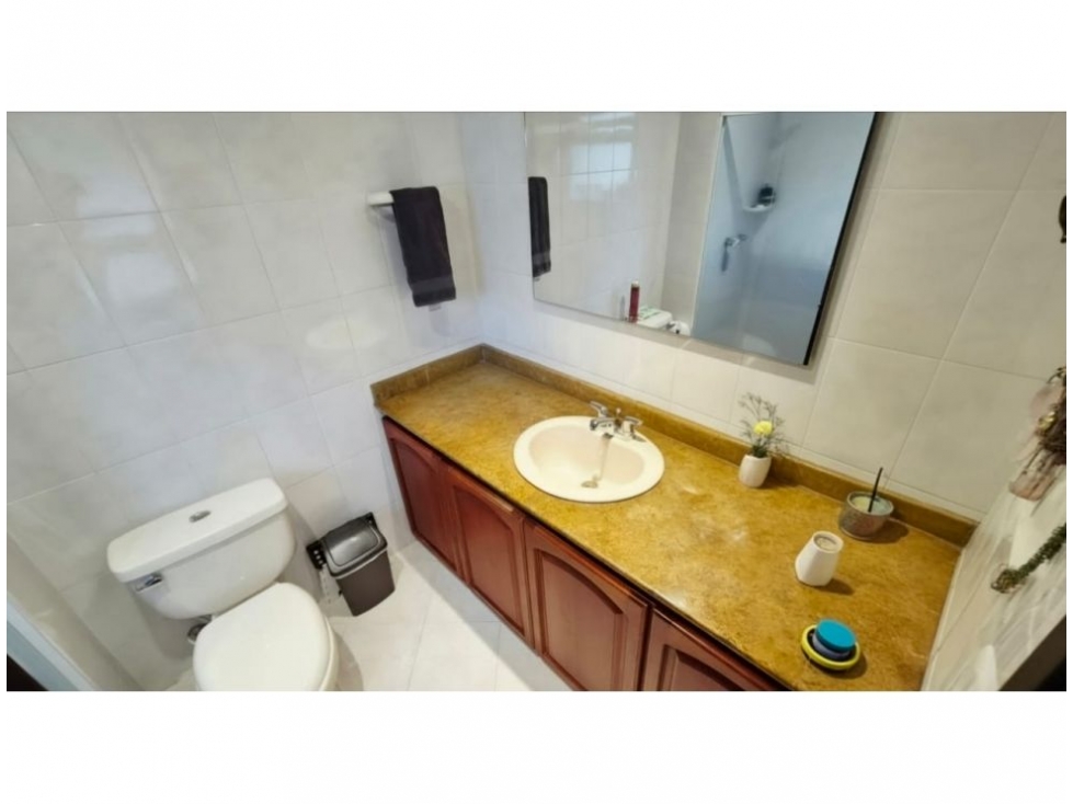 Apartamento en venta en Loma Benedictinos, Medellín · foto 13 de 14