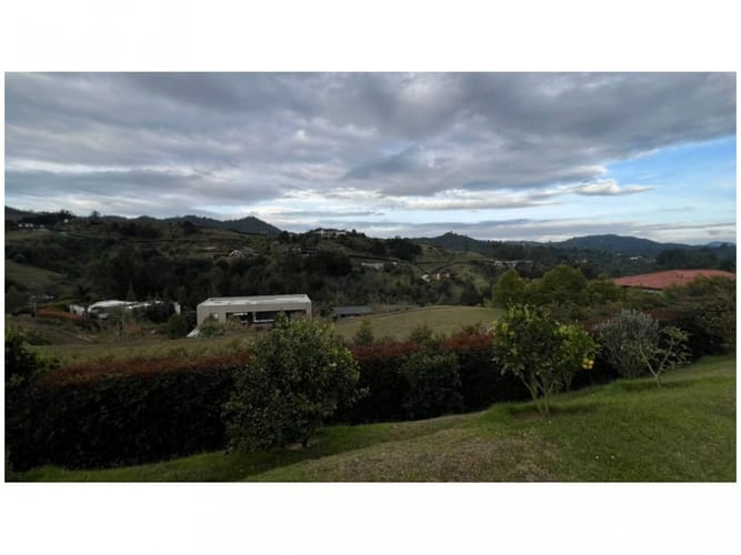 Casa de 3 alcobas en venta en Pantanillo, El Retiro, 300 m² · foto 22 de 24