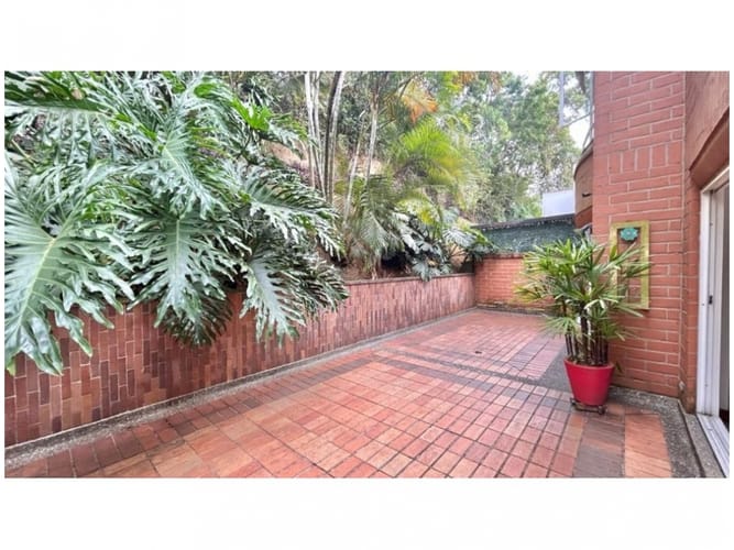 Casa de 4 alcobas en venta en San Lucas, Envigado, 373 m² · foto 6 de 20