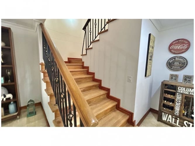 Casa de 4 alcobas en venta en San Lucas, Envigado, 373 m² · foto 10 de 20