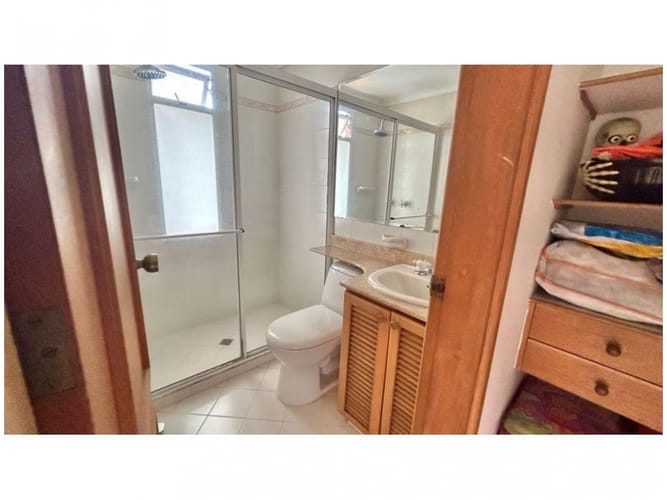 Casa de 4 alcobas en venta en San Lucas, Envigado, 373 m² · foto 13 de 20