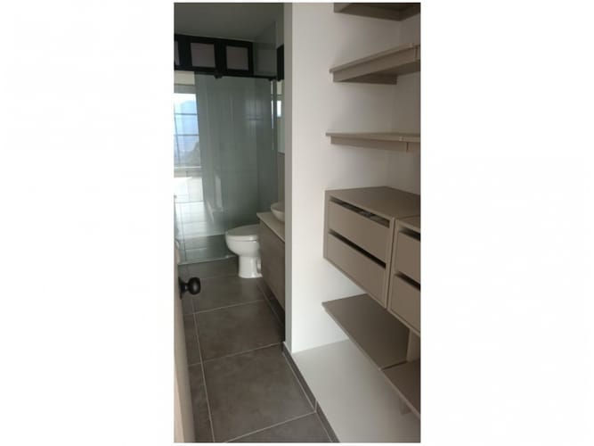 Apartamento de 2 alcobas en venta en Loma Del Escobero, Envigado, 75 m² · foto 9 de 10