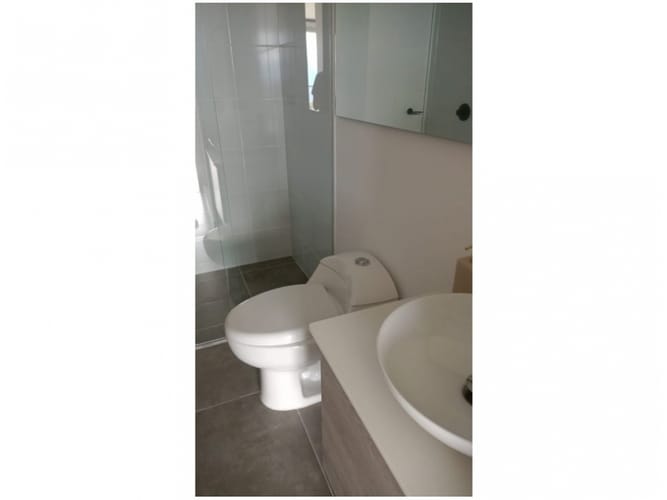 Apartamento de 2 alcobas en venta en Loma Del Escobero, Envigado, 75 m² · foto 10 de 10